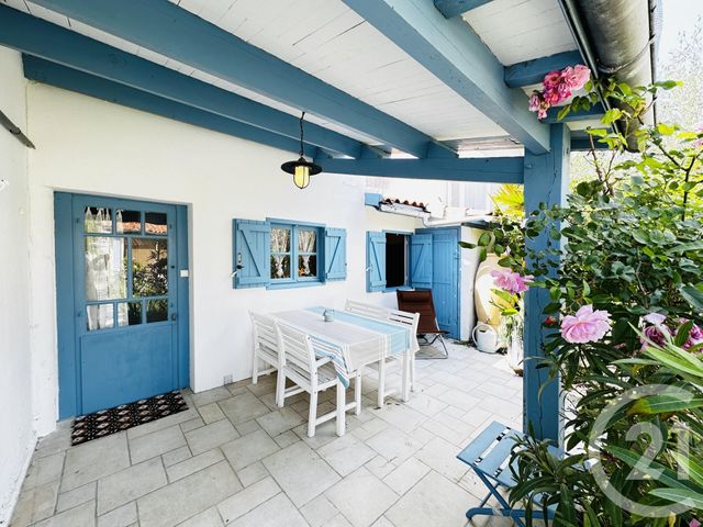 maison à louer - 1 pièce - 21.0 m2 - FOURAS - 17 - POITOU-CHARENTES - Century 21 Aunis Immo