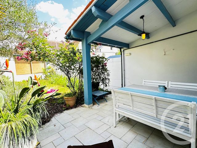 maison à louer - 1 pièce - 21.0 m2 - FOURAS - 17 - POITOU-CHARENTES - Century 21 Aunis Immo