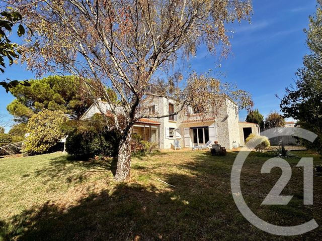 maison à vendre - 5 pièces - 127.0 m2 - FOURAS - 17 - POITOU-CHARENTES - Century 21 Aunis Immo
