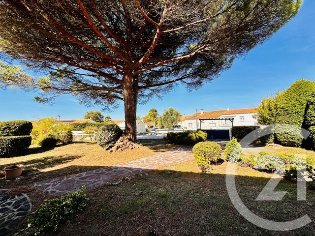 maison à vendre - 5 pièces - 127.0 m2 - FOURAS - 17 - POITOU-CHARENTES - Century 21 Aunis Immo