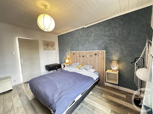 maison à louer - 5 pièces - 110.0 m2 - FOURAS - 17 - POITOU-CHARENTES - Century 21 Aunis Immo