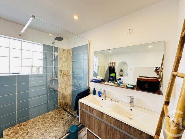 maison à louer - 5 pièces - 110.0 m2 - FOURAS - 17 - POITOU-CHARENTES - Century 21 Aunis Immo