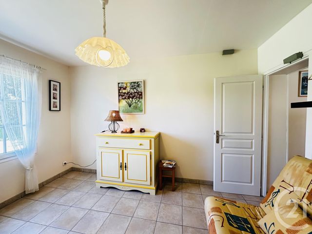 Appartement à louer - 3 pièces - 35.0 m2 - FOURAS - 17 - POITOU-CHARENTES - Century 21 Aunis Immo