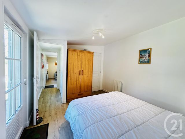 Appartement à louer - 3 pièces - 35.0 m2 - FOURAS - 17 - POITOU-CHARENTES - Century 21 Aunis Immo