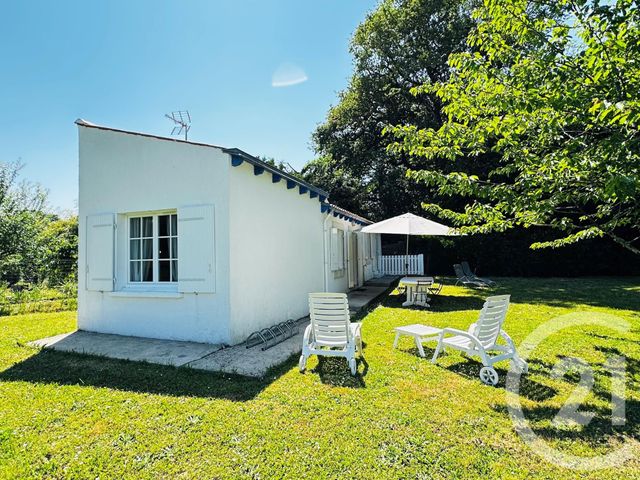 Appartement à louer - 3 pièces - 35.0 m2 - FOURAS - 17 - POITOU-CHARENTES - Century 21 Aunis Immo