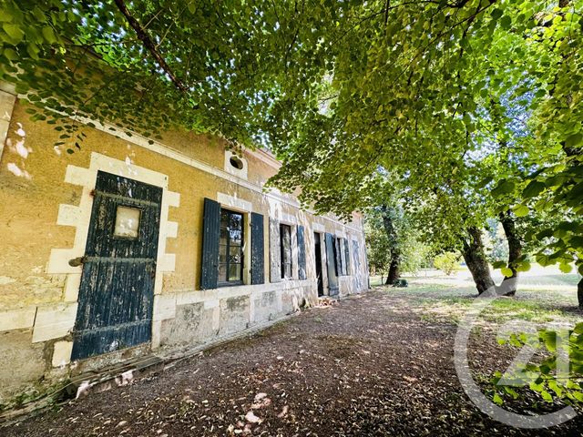 maison à vendre - 5 pièces - 249.1 m2 - FOURAS - 17 - POITOU-CHARENTES - Century 21 Aunis Immo