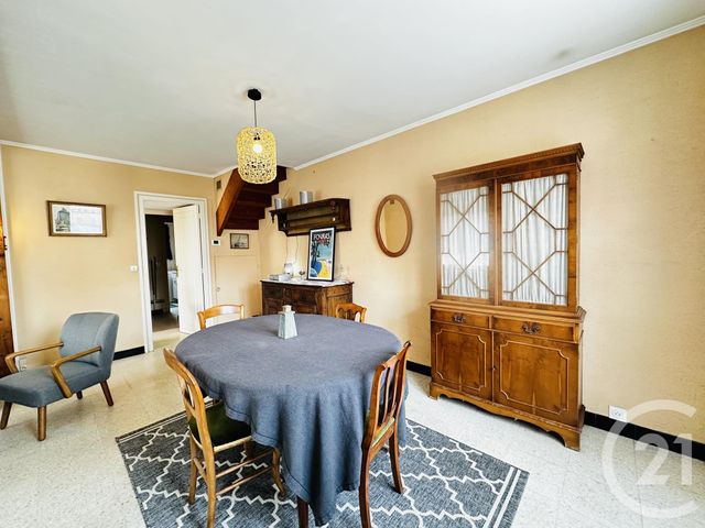 maison à louer - 5 pièces - 94.0 m2 - FOURAS - 17 - POITOU-CHARENTES - Century 21 Aunis Immo