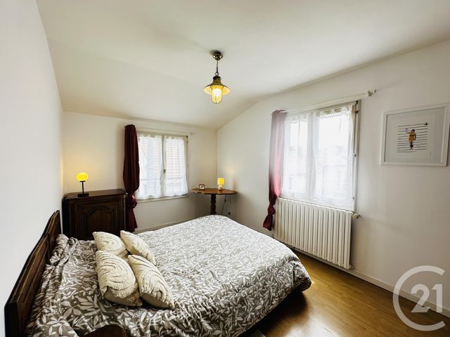 maison à louer - 5 pièces - 94.0 m2 - FOURAS - 17 - POITOU-CHARENTES - Century 21 Aunis Immo