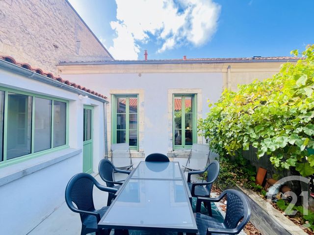 Afficher la photo en grand maison à vendre - 4 pièces - 83.0 m2 - FOURAS - 17 - POITOU-CHARENTES - Century 21 Aunis Immo