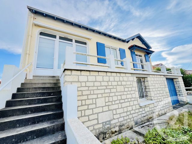 maison à vendre - 4 pièces - 99.4 m2 - FOURAS - 17 - POITOU-CHARENTES - Century 21 Aunis Immo