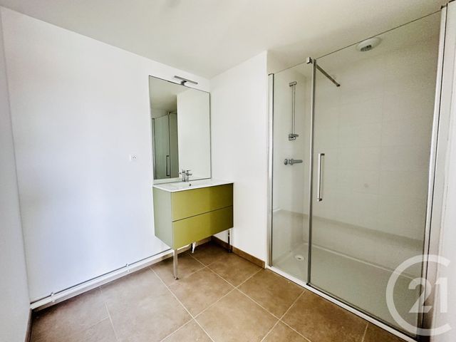 Appartement F3 à vendre - 3 pièces - 58.87 m2 - FOURAS - 17 - POITOU-CHARENTES - Century 21 Aunis Immo