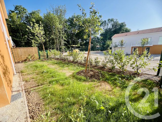 Appartement F3 à vendre - 3 pièces - 64.83 m2 - FOURAS - 17 - POITOU-CHARENTES - Century 21 Aunis Immo