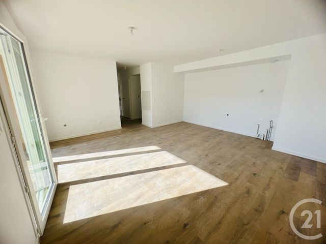 Appartement F3 à vendre - 3 pièces - 64.83 m2 - FOURAS - 17 - POITOU-CHARENTES - Century 21 Aunis Immo