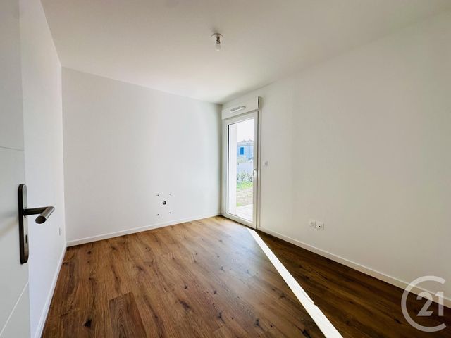 Appartement F3 à vendre - 3 pièces - 66.43 m2 - FOURAS - 17 - POITOU-CHARENTES - Century 21 Aunis Immo