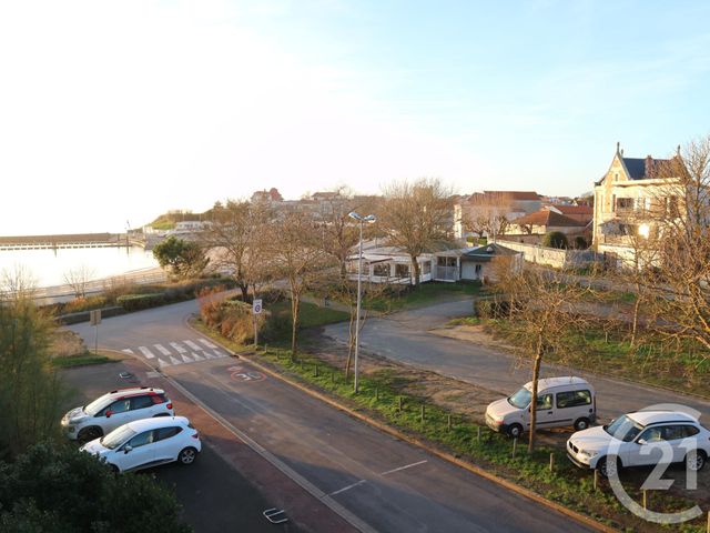 Appartement F2 bis à vendre - 2 pièces - 34.86 m2 - FOURAS - 17 - POITOU-CHARENTES - Century 21 Aunis Immo