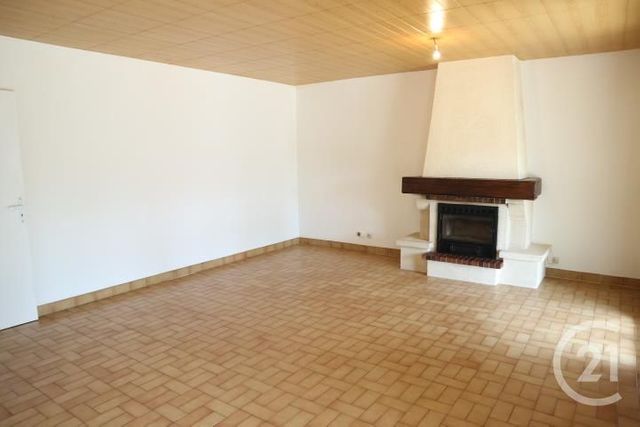 maison à louer - 5 pièces - 89.0 m2 - FOURAS - 17 - POITOU-CHARENTES - Century 21 Aunis Immo