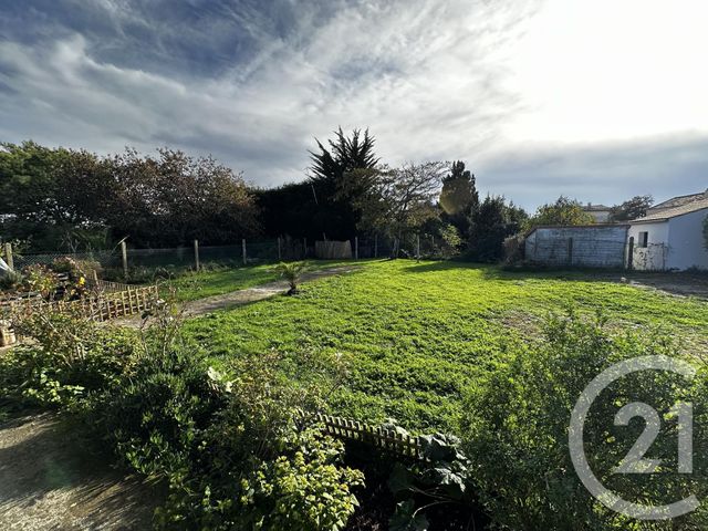 maison à louer - 5 pièces - 89.0 m2 - FOURAS - 17 - POITOU-CHARENTES - Century 21 Aunis Immo