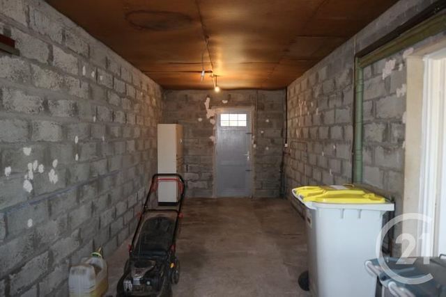 maison à louer - 5 pièces - 89.0 m2 - FOURAS - 17 - POITOU-CHARENTES - Century 21 Aunis Immo