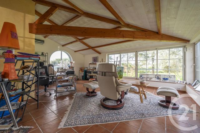 maison à vendre - 8 pièces - 265.9 m2 - FOURAS - 17 - POITOU-CHARENTES - Century 21 Aunis Immo