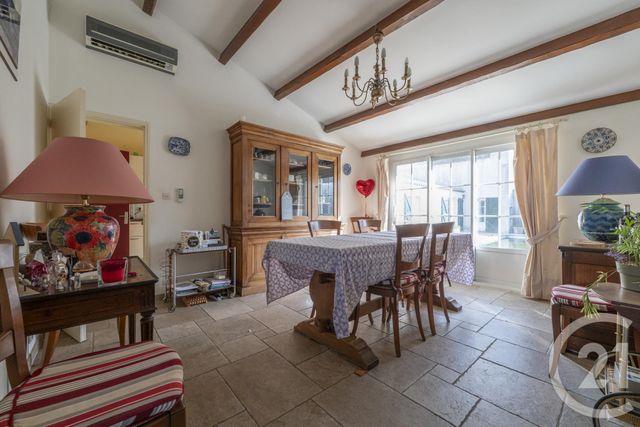 maison à vendre - 8 pièces - 265.9 m2 - FOURAS - 17 - POITOU-CHARENTES - Century 21 Aunis Immo