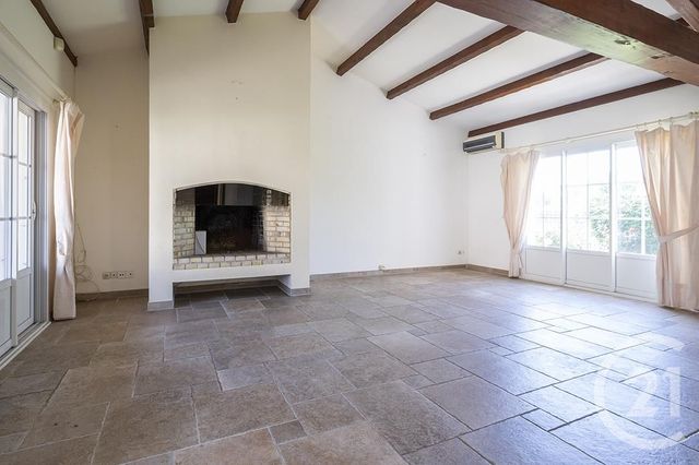 maison à vendre - 8 pièces - 265.9 m2 - FOURAS - 17 - POITOU-CHARENTES - Century 21 Aunis Immo
