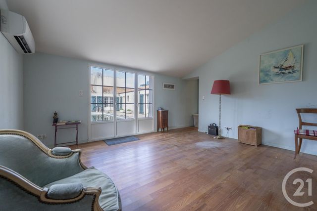 maison à vendre - 8 pièces - 265.9 m2 - FOURAS - 17 - POITOU-CHARENTES - Century 21 Aunis Immo