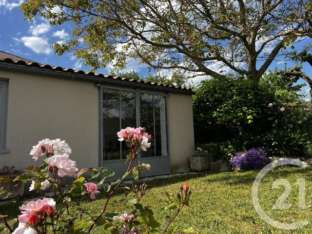 maison à vendre - 4 pièces - 149.0 m2 - FOURAS - 17 - POITOU-CHARENTES - Century 21 Aunis Immo