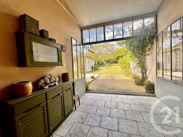 maison à vendre - 4 pièces - 149.0 m2 - FOURAS - 17 - POITOU-CHARENTES - Century 21 Aunis Immo