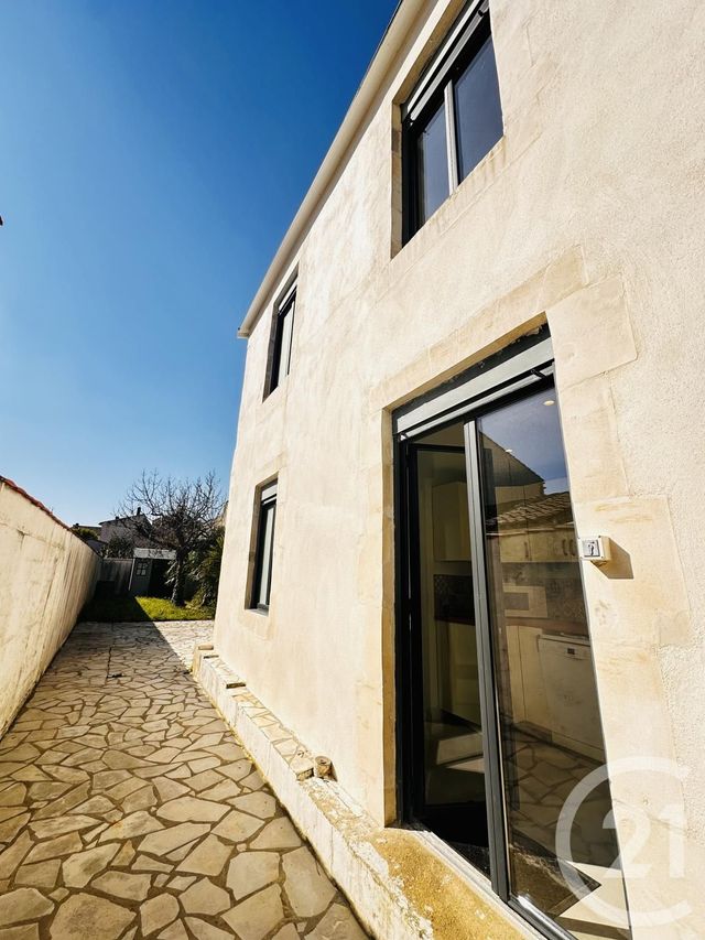 maison à vendre - 4 pièces - 93.0 m2 - FOURAS - 17 - POITOU-CHARENTES - Century 21 Aunis Immo