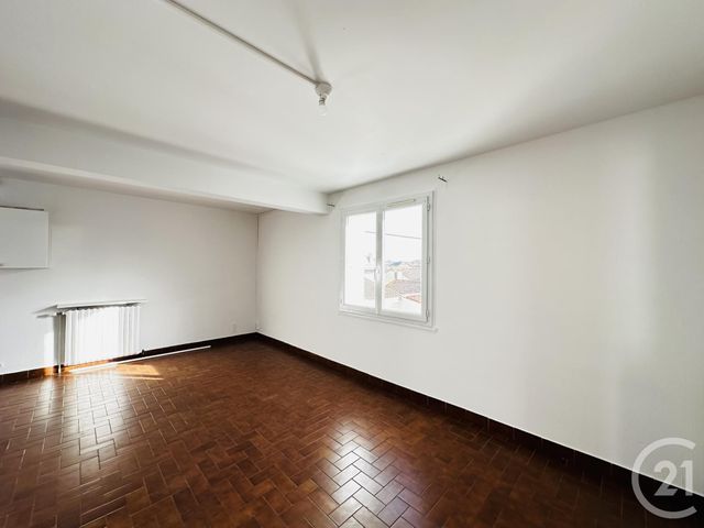 Appartement T2 à louer - 2 pièces - 38.18 m2 - FOURAS - 17 - POITOU-CHARENTES - Century 21 Aunis Immo