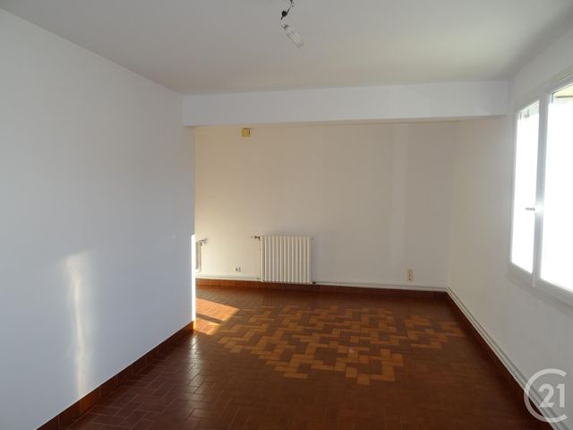 Appartement F2 à louer - 2 pièces - 38.0 m2 - FOURAS - 17 - POITOU-CHARENTES - Century 21 Aunis Immo