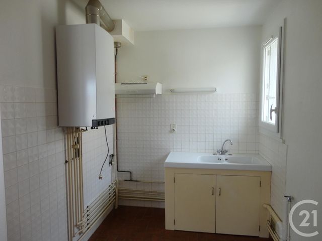 Appartement F2 à louer - 2 pièces - 38.0 m2 - FOURAS - 17 - POITOU-CHARENTES - Century 21 Aunis Immo