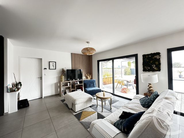 maison à louer - 5 pièces - 136.0 m2 - FOURAS - 17 - POITOU-CHARENTES - Century 21 Aunis Immo