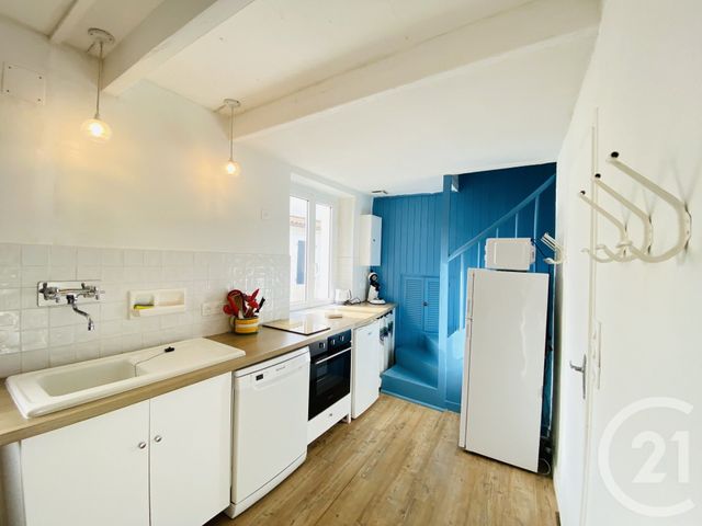 maison à louer - 3 pièces - 42.75 m2 - FOURAS - 17 - POITOU-CHARENTES - Century 21 Aunis Immo