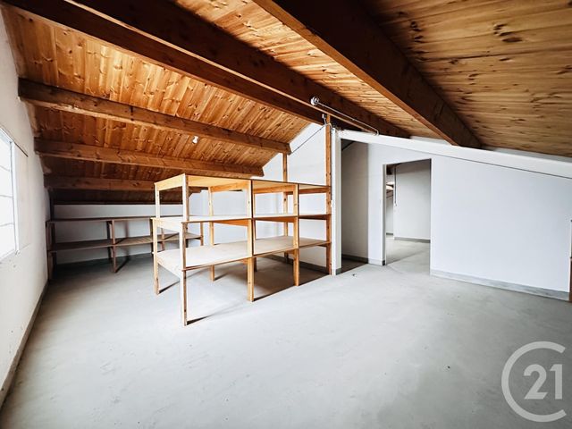 maison à louer - 1 pièce - 300.0 m2 - FOURAS - 17 - POITOU-CHARENTES - Century 21 Aunis Immo