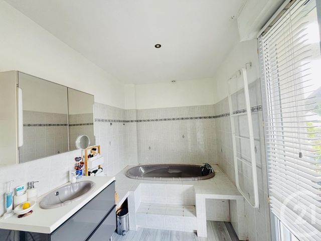 maison à vendre - 6 pièces - 177.7 m2 - FOURAS - 17 - POITOU-CHARENTES - Century 21 Aunis Immo