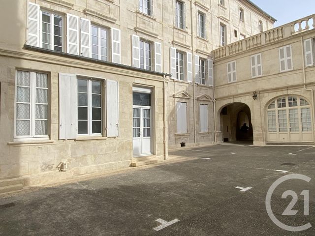 Appartement à louer - 2 pièces - 37.69 m2 - ROCHEFORT - 17 - POITOU-CHARENTES - Century 21 Aunis Immo