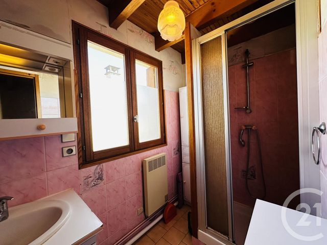 Appartement F1 à louer - 2 pièces - 35.0 m2 - FOURAS - 17 - POITOU-CHARENTES - Century 21 Aunis Immo