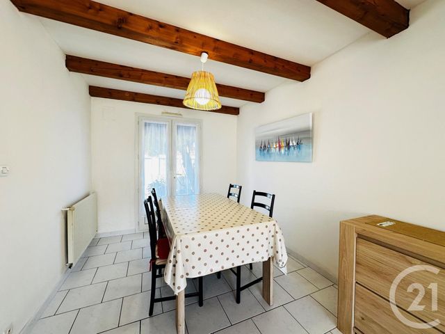 maison à louer - 5 pièces - 80.0 m2 - FOURAS - 17 - POITOU-CHARENTES - Century 21 Aunis Immo