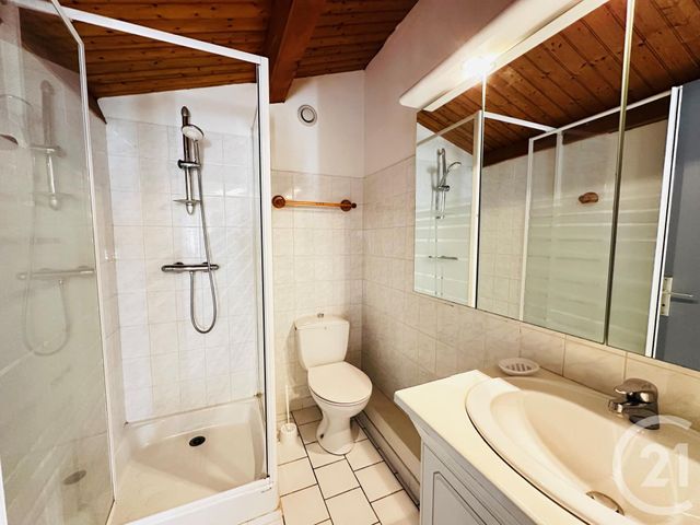 maison à louer - 5 pièces - 80.0 m2 - FOURAS - 17 - POITOU-CHARENTES - Century 21 Aunis Immo