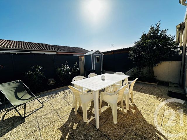 maison à louer - 5 pièces - 80.0 m2 - FOURAS - 17 - POITOU-CHARENTES - Century 21 Aunis Immo