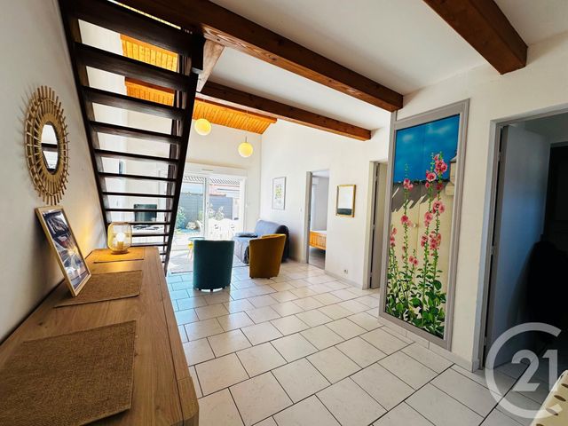 maison à louer - 5 pièces - 80.0 m2 - FOURAS - 17 - POITOU-CHARENTES - Century 21 Aunis Immo