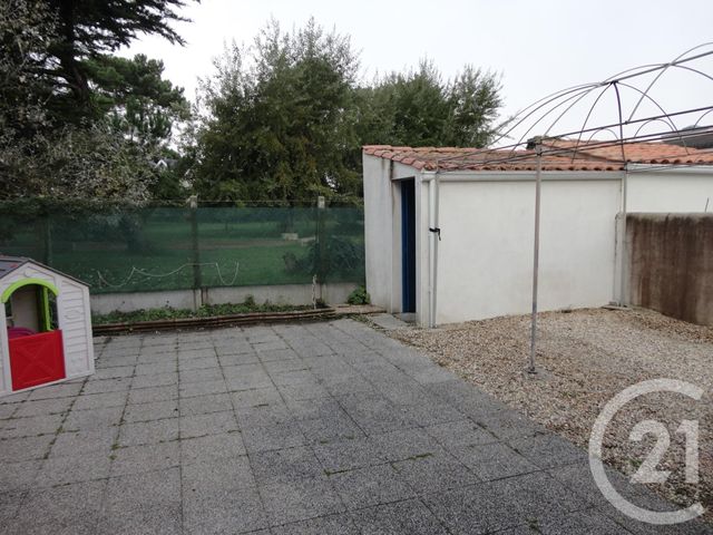 maison à louer - 3 pièces - 43.0 m2 - FOURAS - 17 - POITOU-CHARENTES - Century 21 Aunis Immo