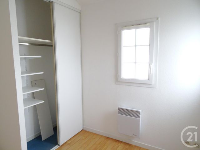 maison à louer - 3 pièces - 43.0 m2 - FOURAS - 17 - POITOU-CHARENTES - Century 21 Aunis Immo