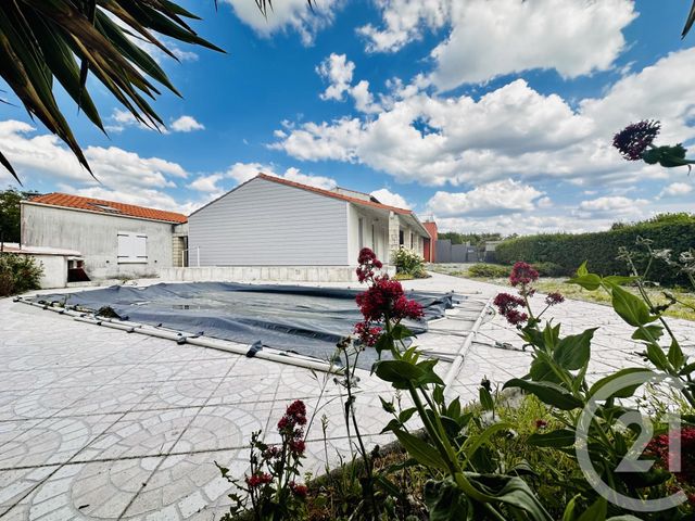 maison à vendre - 4 pièces - 107.8 m2 - FOURAS - 17 - POITOU-CHARENTES - Century 21 Aunis Immo