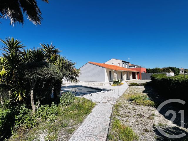 maison à vendre - 4 pièces - 107.8 m2 - FOURAS - 17 - POITOU-CHARENTES - Century 21 Aunis Immo