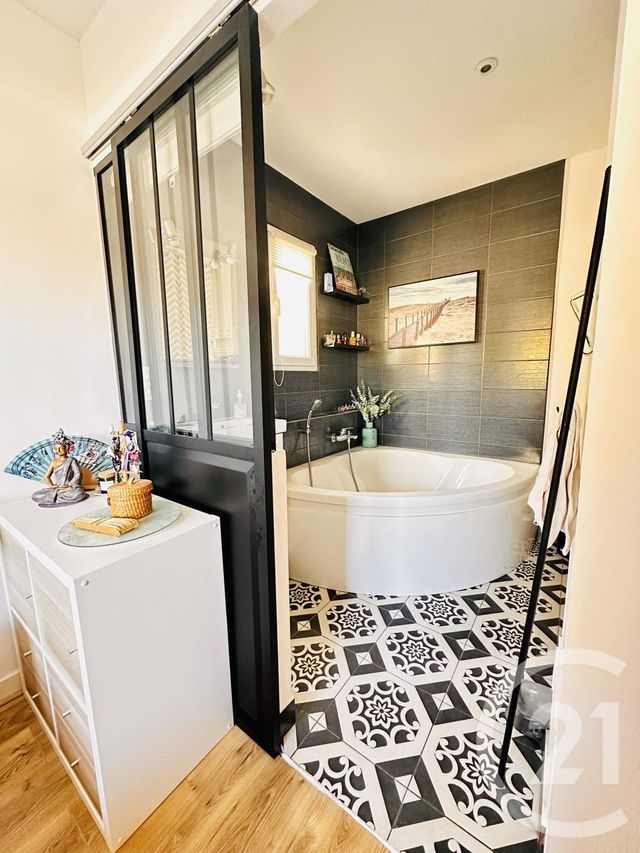 maison à vendre - 3 pièces - 73.0 m2 - FOURAS - 17 - POITOU-CHARENTES - Century 21 Aunis Immo