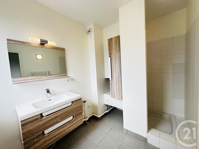 Appartement F2 à louer - 2 pièces - 53.25 m2 - FOURAS - 17 - POITOU-CHARENTES - Century 21 Aunis Immo