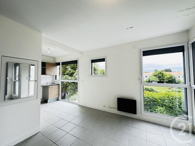 Appartement F2 à louer - 2 pièces - 53.25 m2 - FOURAS - 17 - POITOU-CHARENTES - Century 21 Aunis Immo