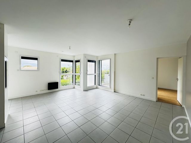 Appartement F2 à louer FOURAS
